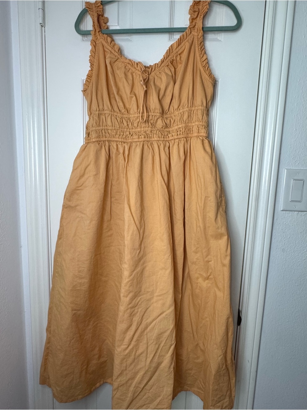 Old Navy Peach Ruffle-Trim Midi Dress - Picture 2 of 6